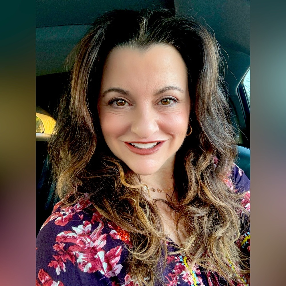 Meet your Posher, Traci